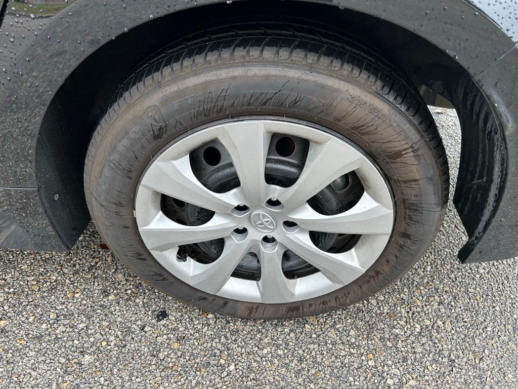 Thumbnail: 2025 Toyota Corolla - 8