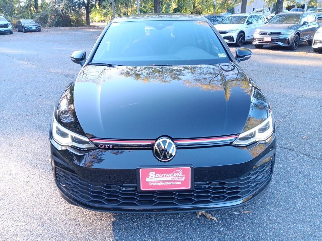 2024 Volkswagen Golf GTI SE 8