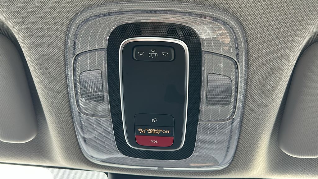 2023 Hyundai Elantra SEL Blue at Victoria Chrysler Dodge Jeep Ram