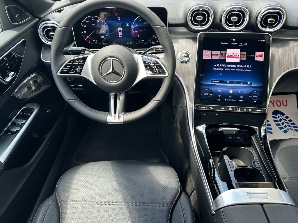 Thumbnail: 2025 Mercedes-Benz C-Class - 7