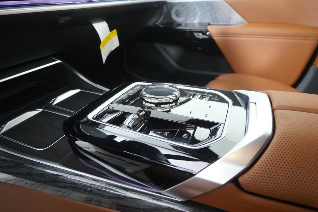 Thumbnail: 2026 BMW 7 Series - 23