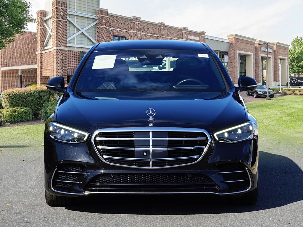 Thumbnail: 2022 Mercedes-Benz S-Class - 2