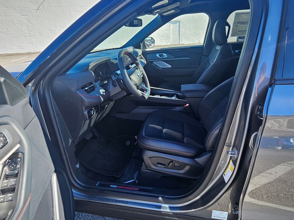 2025 Ford Explorer ST Gray at Walterboro Ford