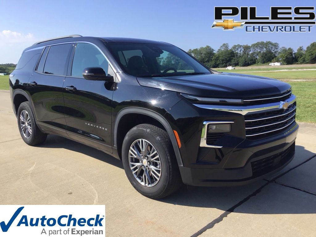 Mosaic Black Metallic 2026 Chevrolet Traverse SUV / Crossover Four-Wheel Drive 8-Speed Automatic