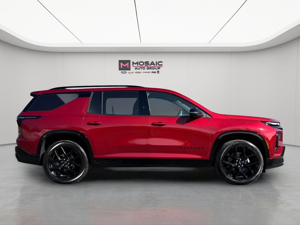 Used 2025 Chevrolet Traverse RS with VIN 1GNEVLRS1SJ298740 for sale in Zumbrota, Minnesota