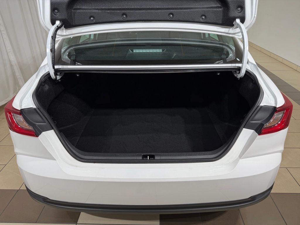 Thumbnail: 2026 Toyota Camry - 11