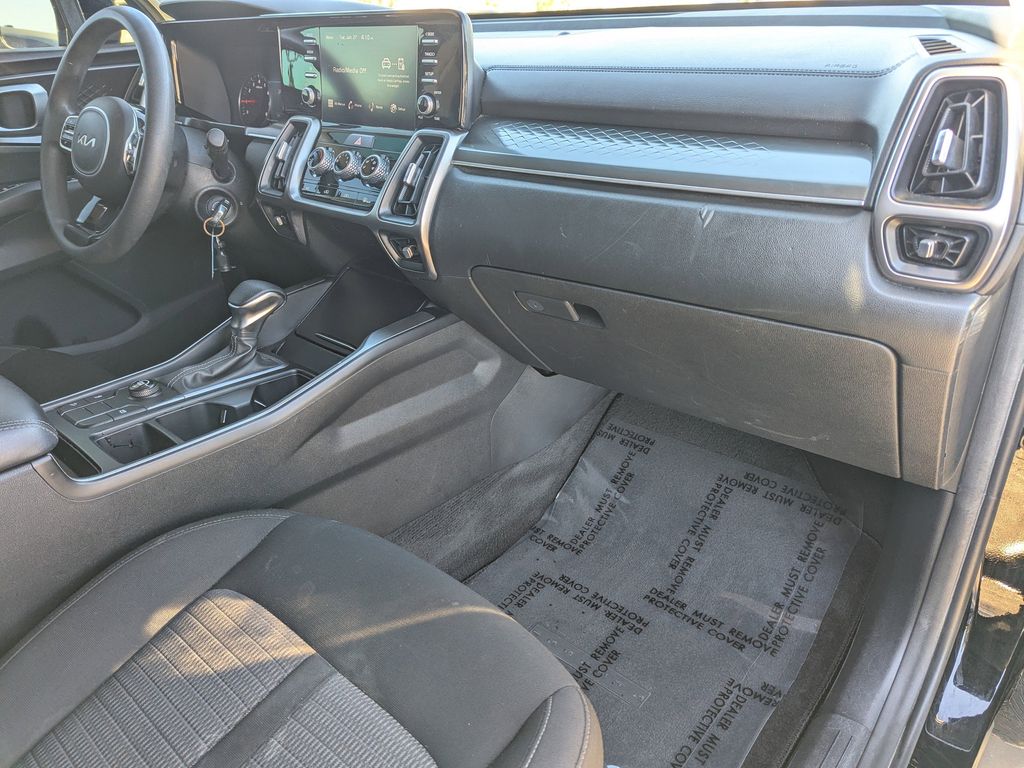 used 2023 Kia Sorento car, priced at $19,892