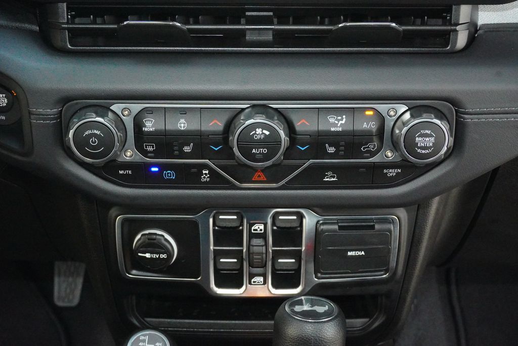 Used Car 2025 Jeep Wrangler  Sahara 4xe For Sale Under $35,000 In Weatherford, Texas
