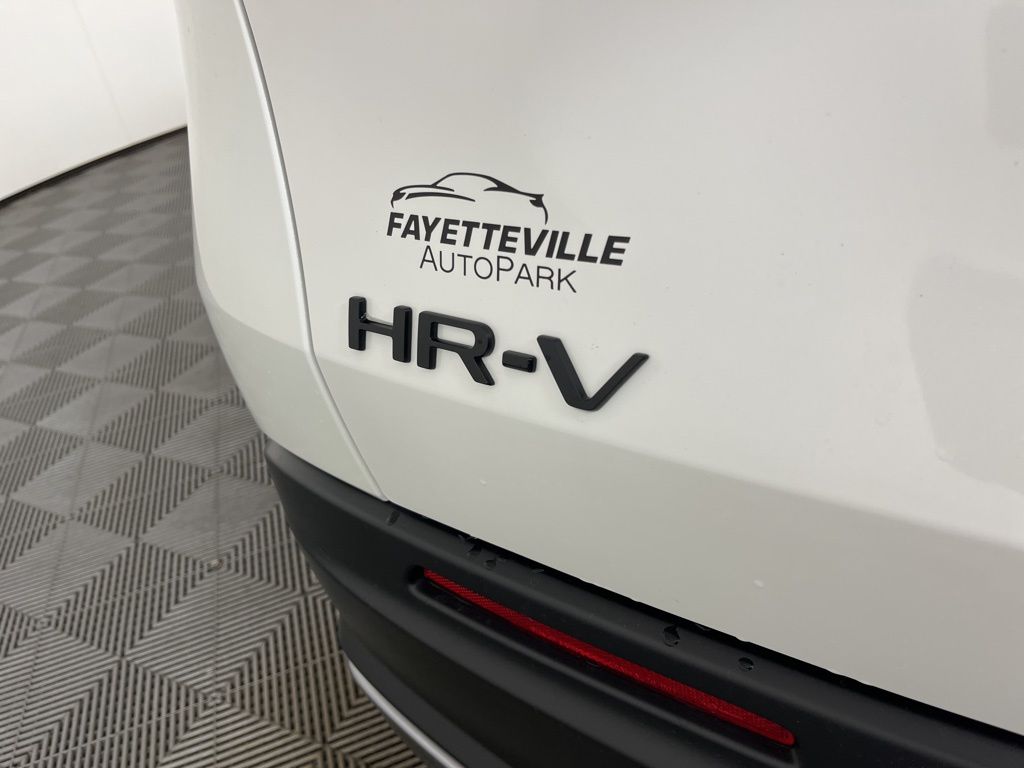Thumbnail: 2026 Honda HR-V - 18