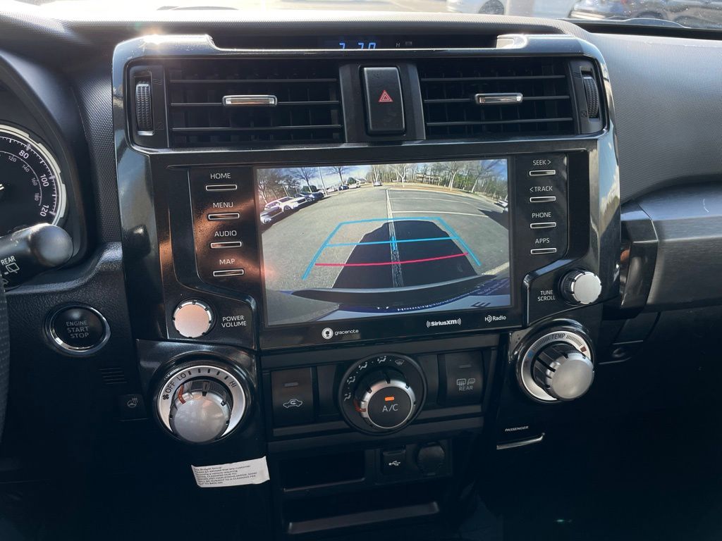 Thumbnail: 2024 Toyota 4Runner - 17