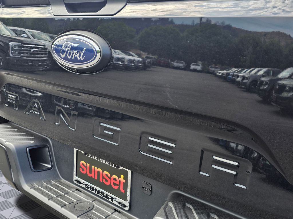 New 2025 Black Ford XL image 15