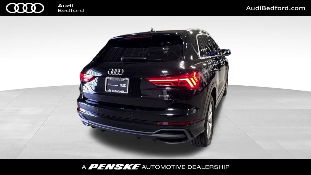 Thumbnail: 2023 Audi Q3 - 6