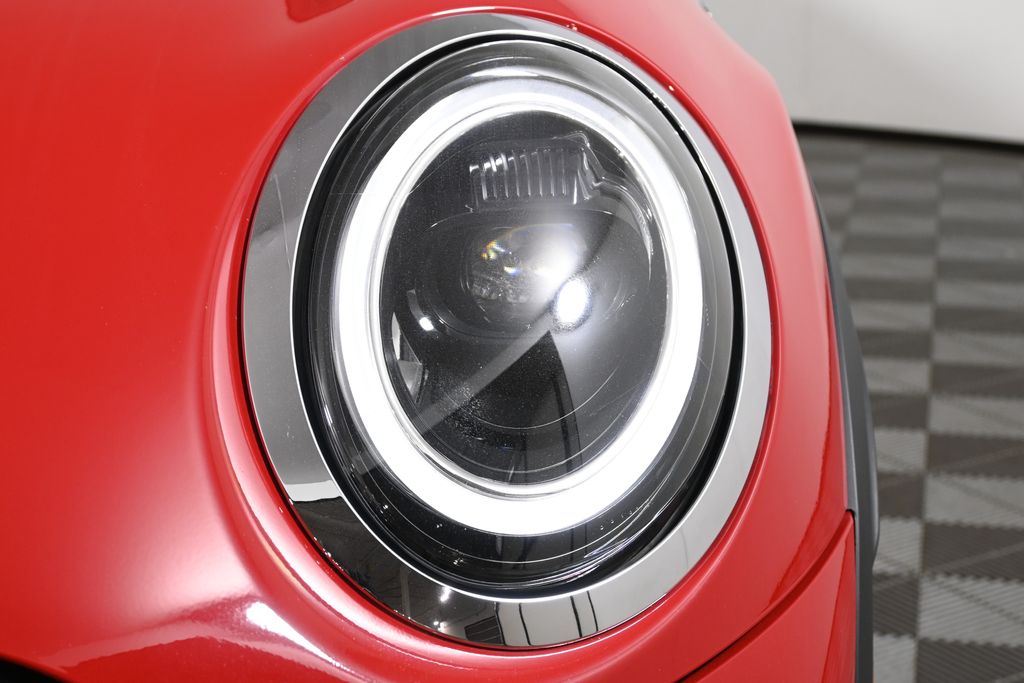 Thumbnail: 2022 MINI Cooper - 19