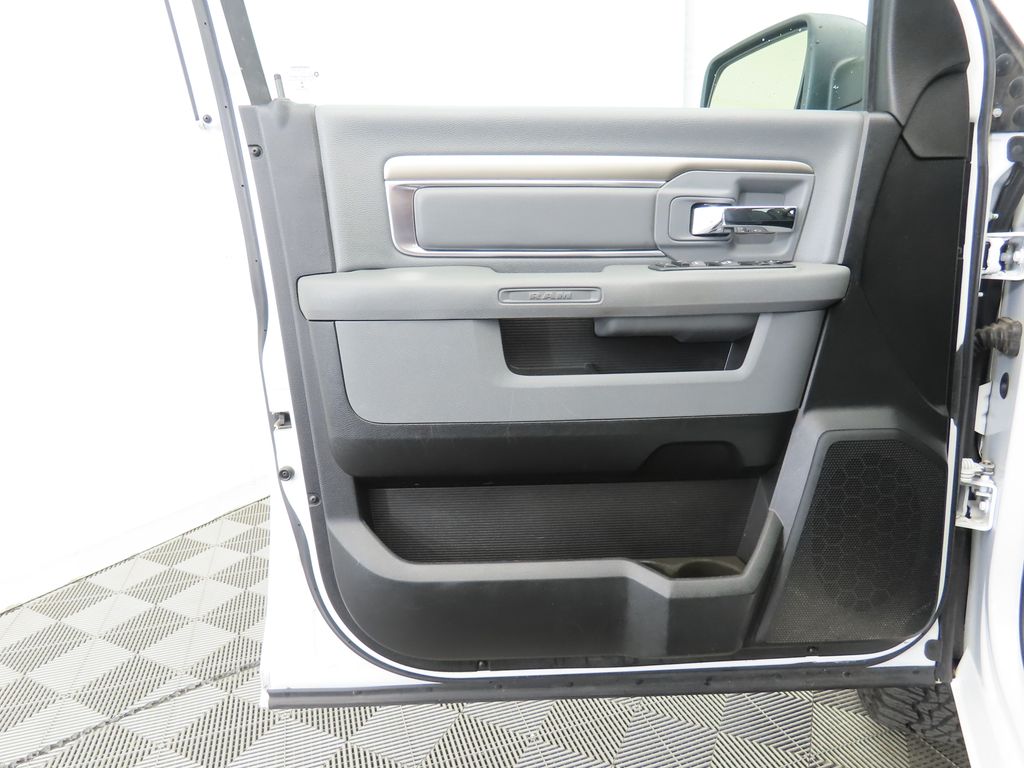 Thumbnail: 2017 RAM 1500 - 22