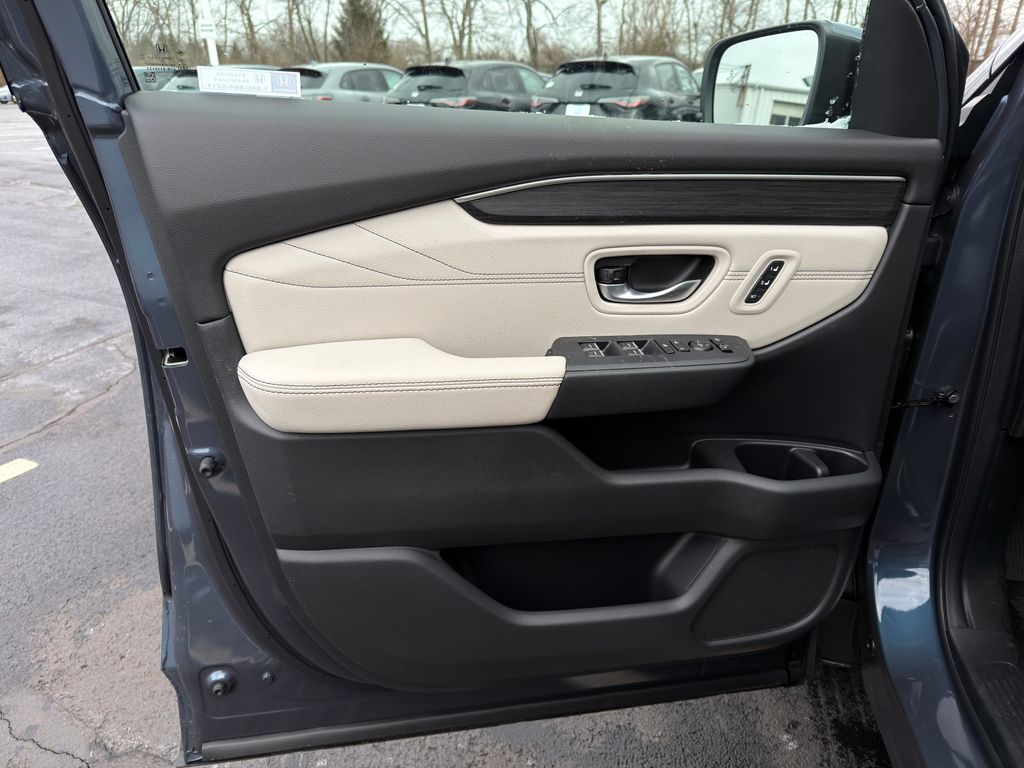 Thumbnail: 2026 Honda Pilot - 19