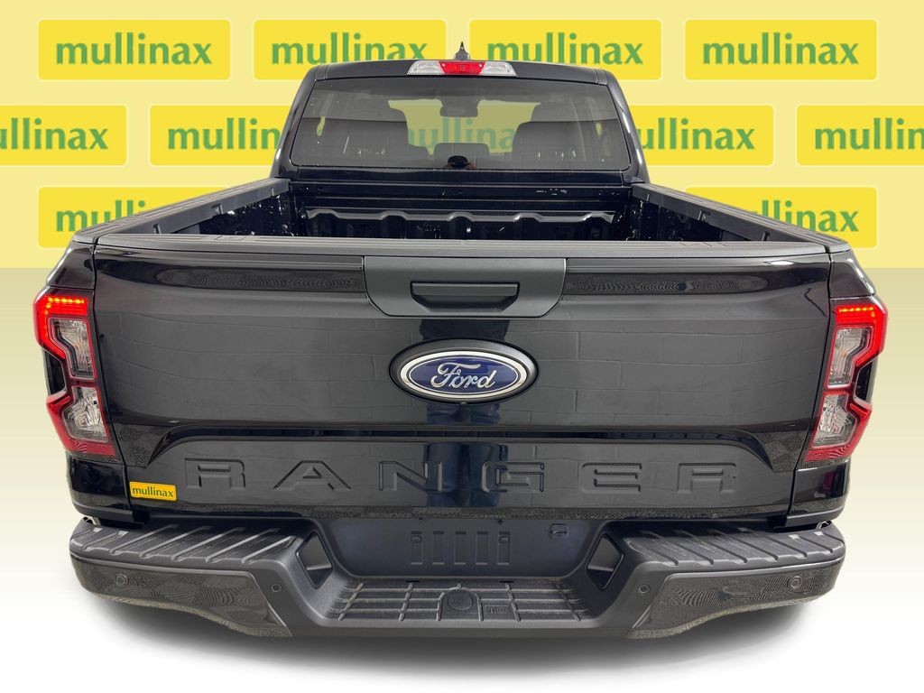 New 2026 Black Ford XLT image 18