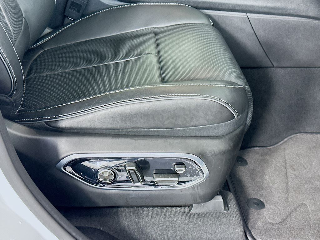 JeepGrand Cherokee23