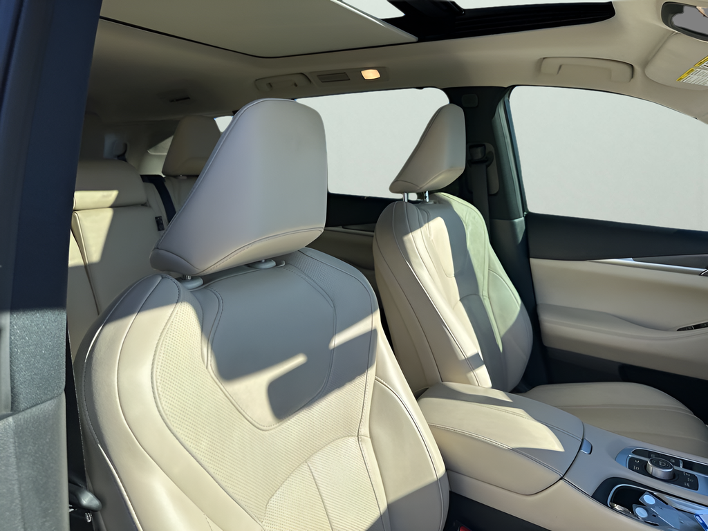 Used Car 2023 Infiniti Qx60  Luxe For Sale Under $40,000 In Austin, Texas