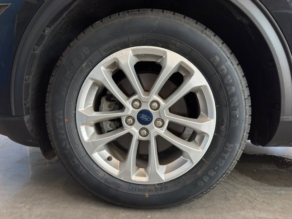 2022 Ford Escape SE Black at Classic Elite Chevrolet Sugar Land