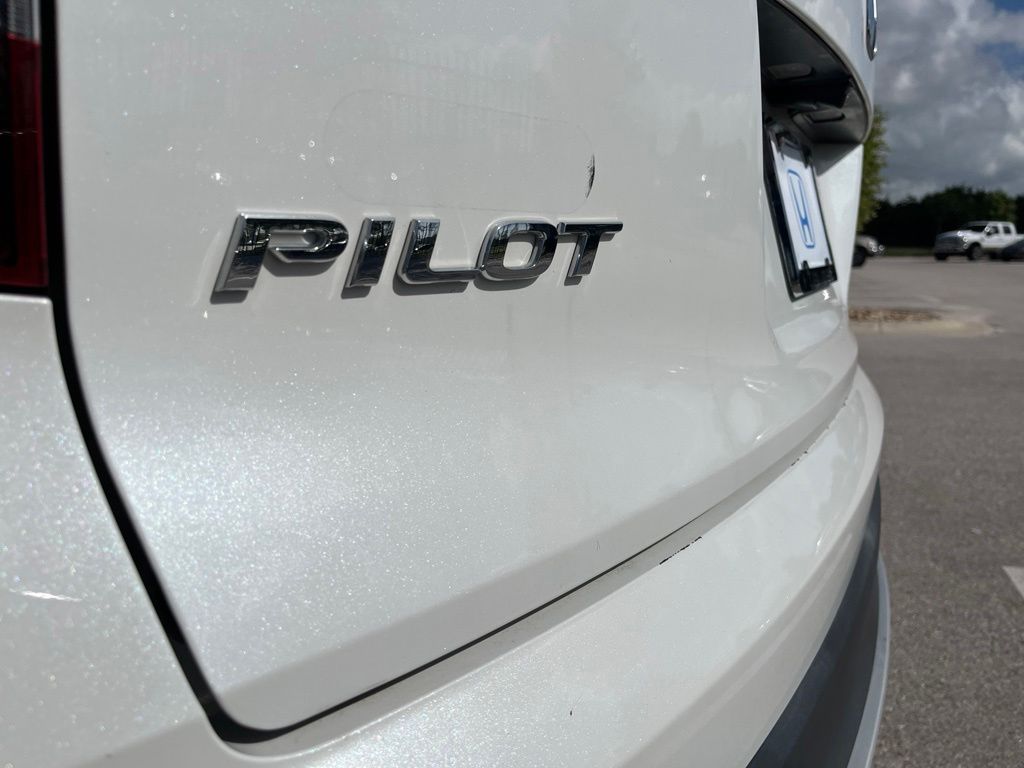 Thumbnail: 2020 Honda Pilot - 8