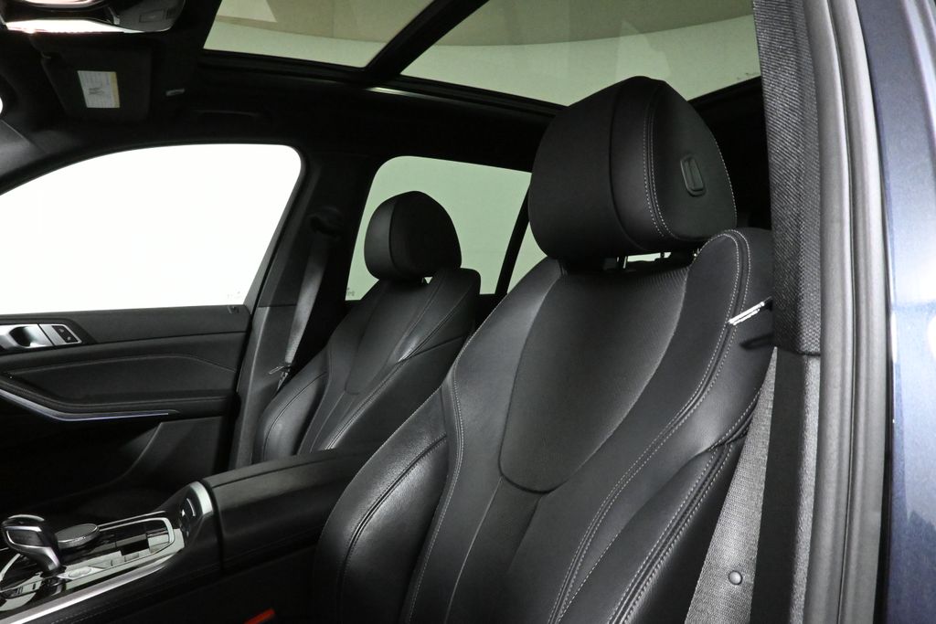 Thumbnail: 2019 BMW X5 - 4