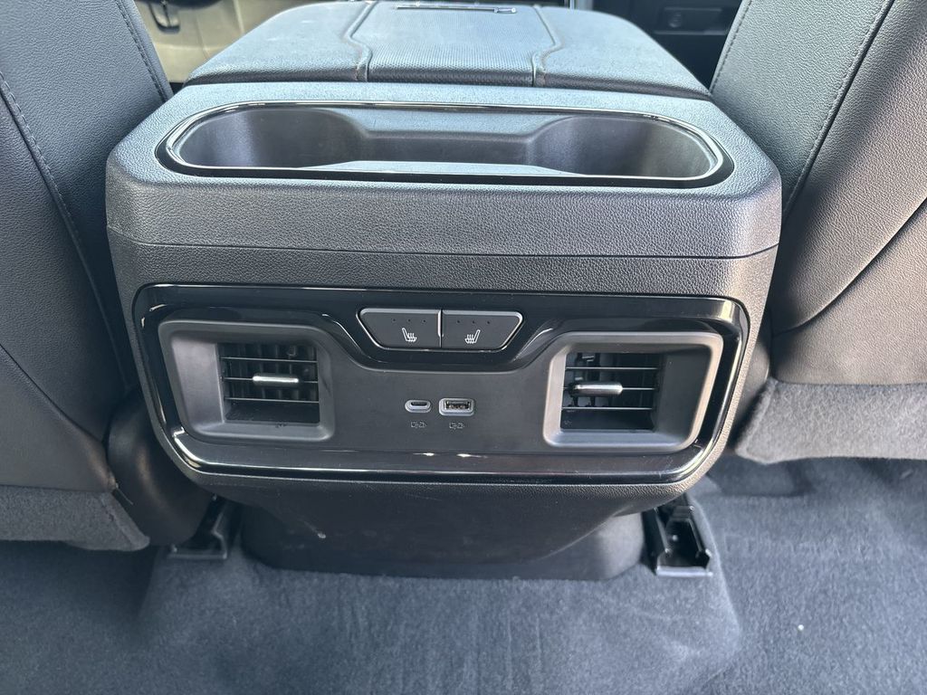 Used 2024 GMC Sierra 3500HD Truck