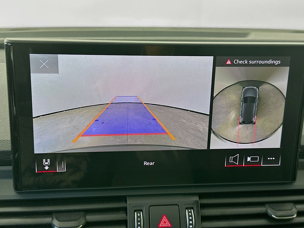 AudiQ520