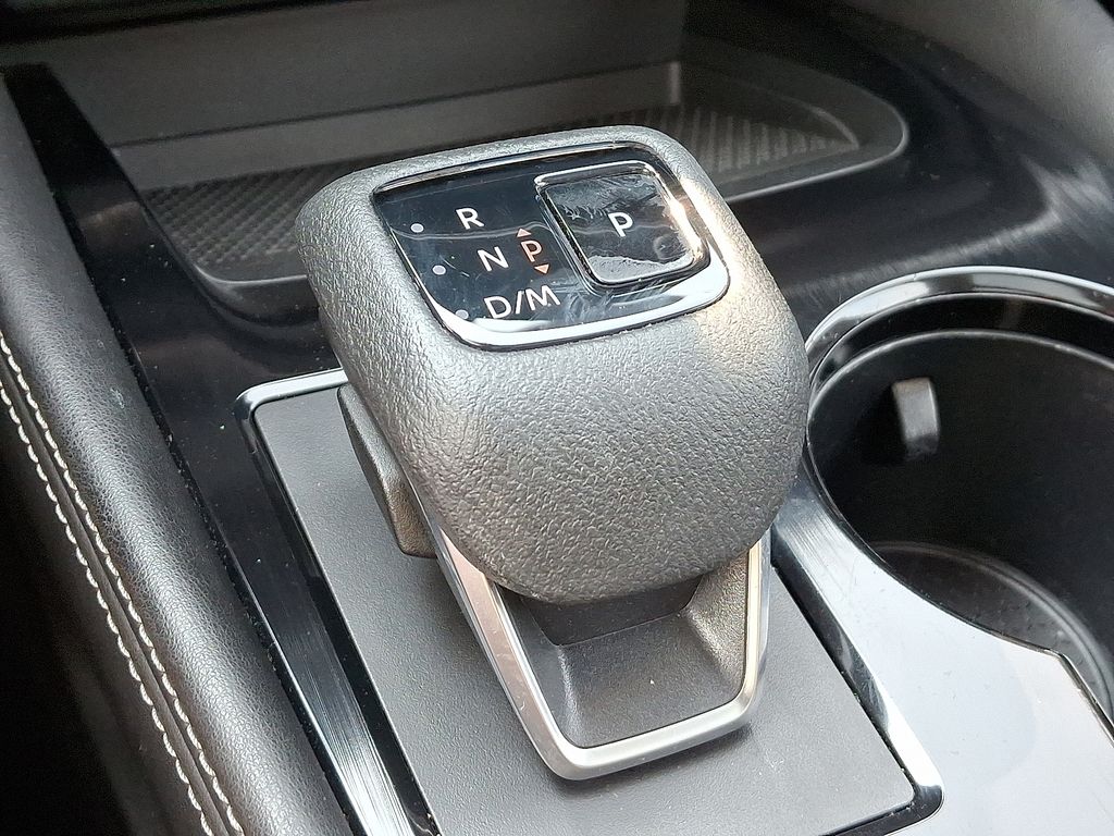 Thumbnail: 2021 Nissan Rogue - 16
