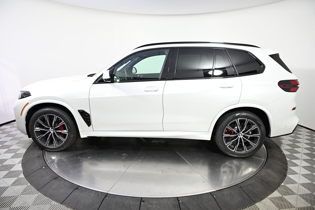 Thumbnail: 2026 BMW X5 - 2