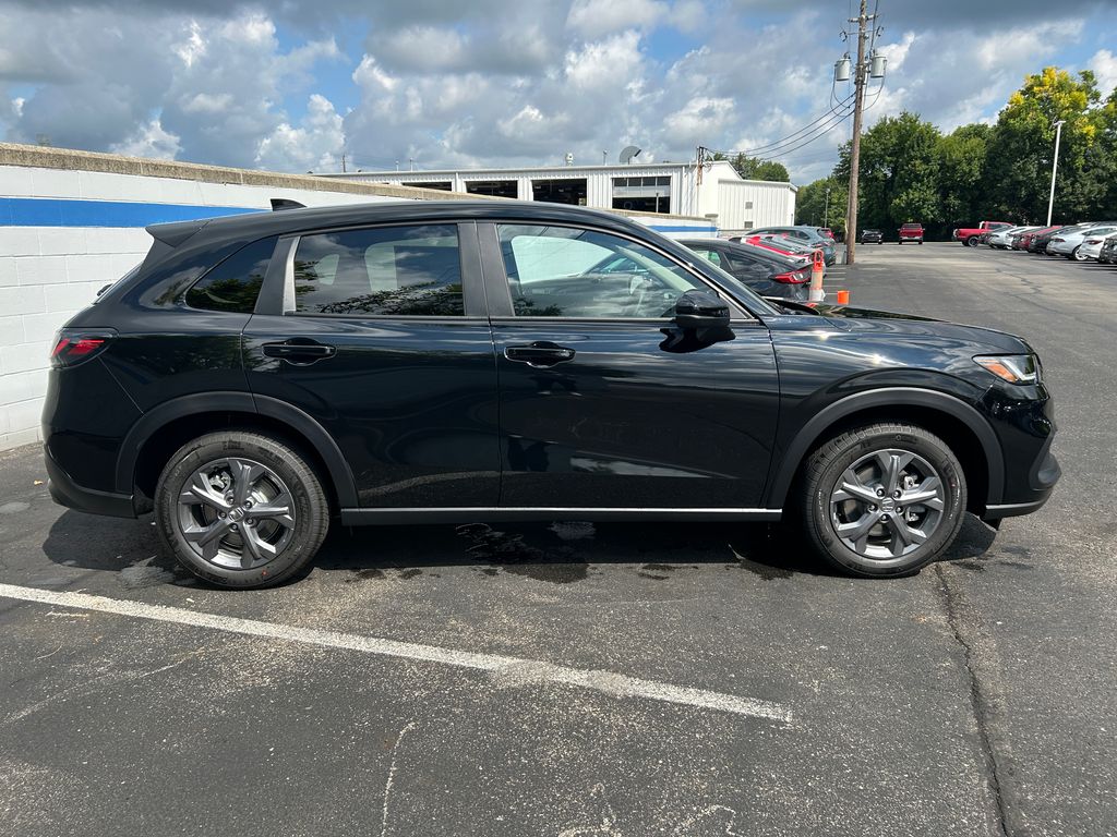 Thumbnail: 2026 Honda HR-V - 6