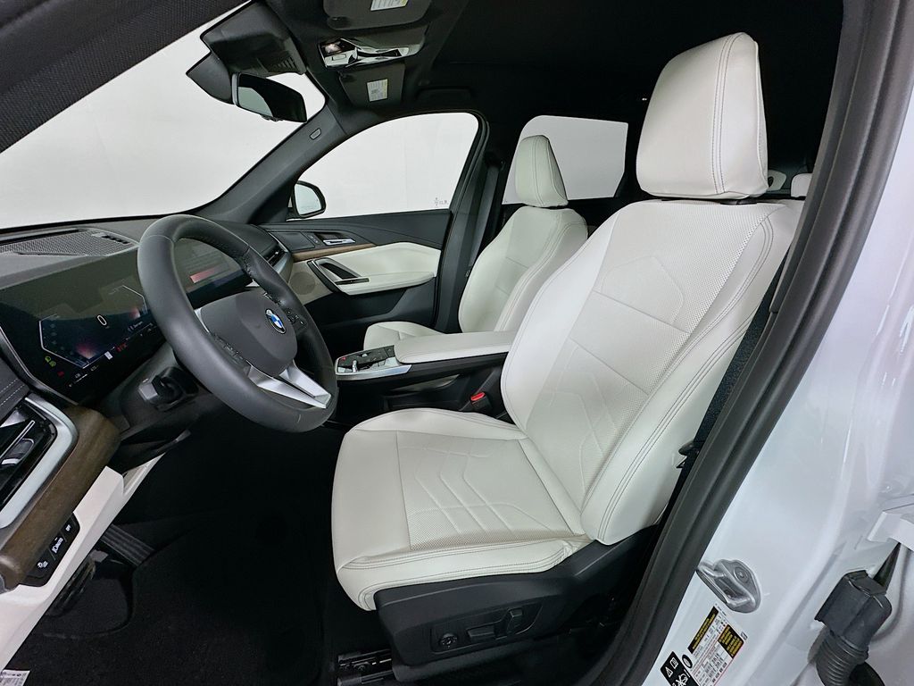 Thumbnail: 2026 BMW X1 - 16