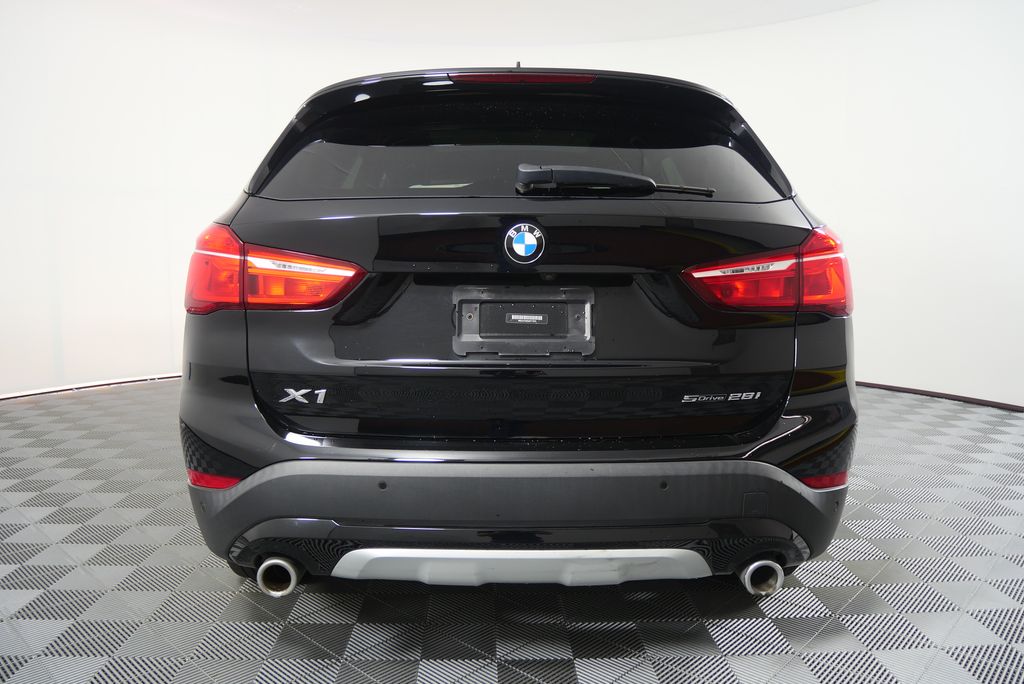 2021 BMW X1 sDrive28i 4