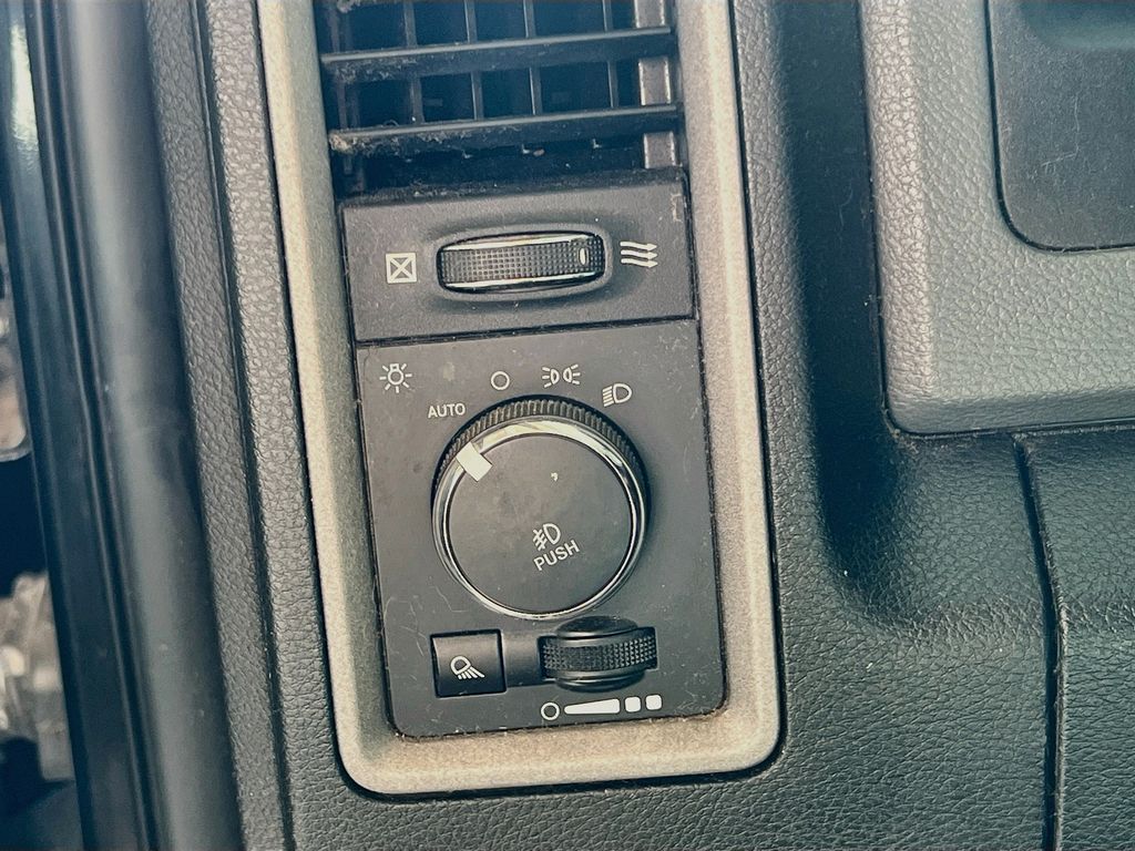 Used 2018 Black Ram Express image 10