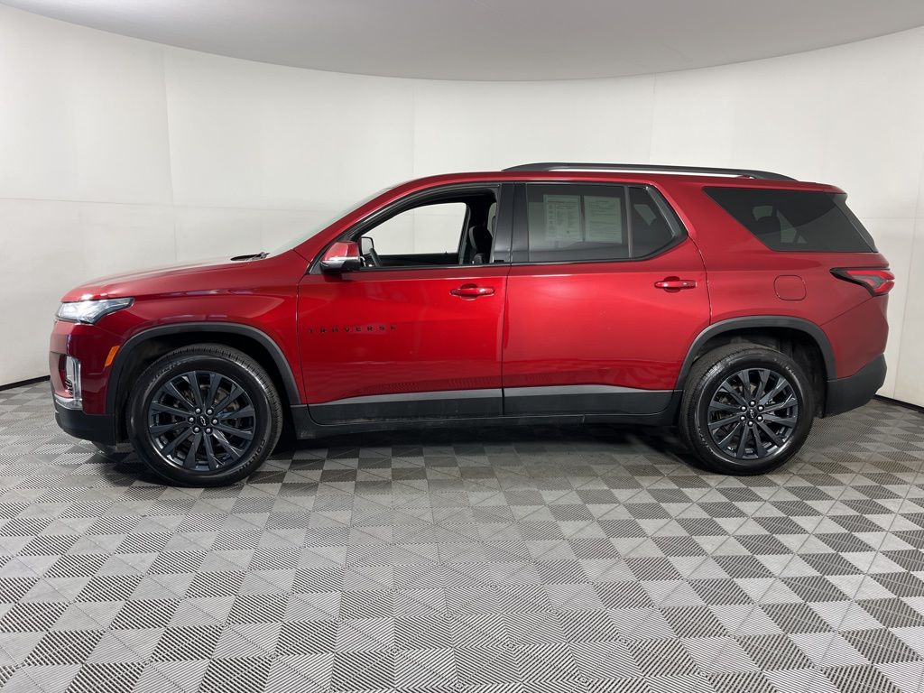 2023 Chevrolet Traverse RS 2