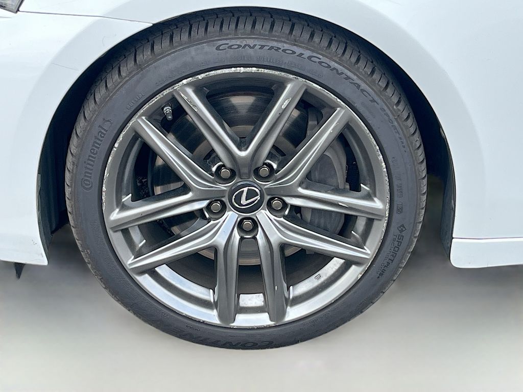 Used 2020 White Lexus 300 image 32