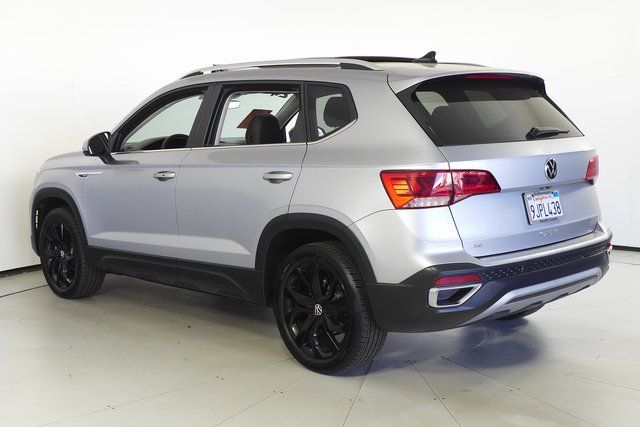 2024 Volkswagen Taos 1.5T SE 9