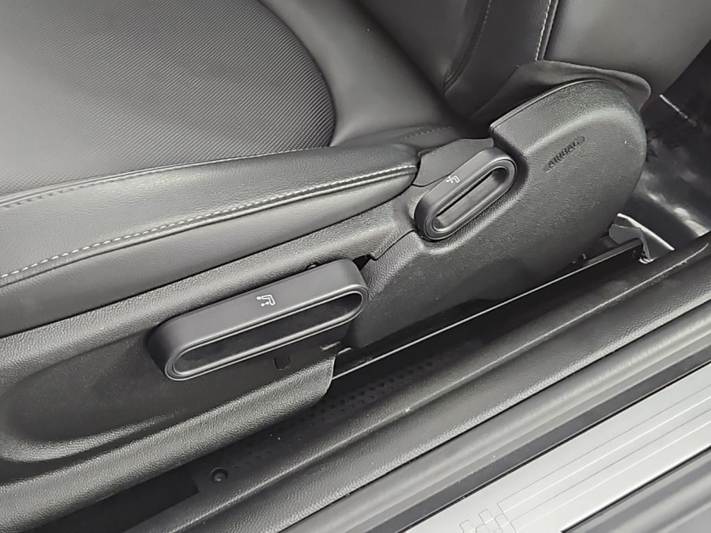 Thumbnail: 2020 MINI Cooper - 25