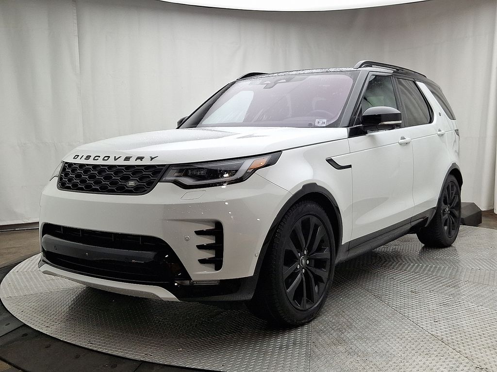 2023 Land Rover Discovery R-Dynamic S -
                  Eatontown, NJ