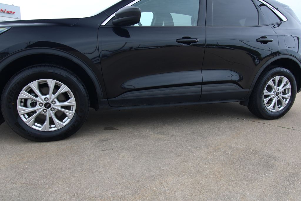 Used 2024 Ford Escape SUV