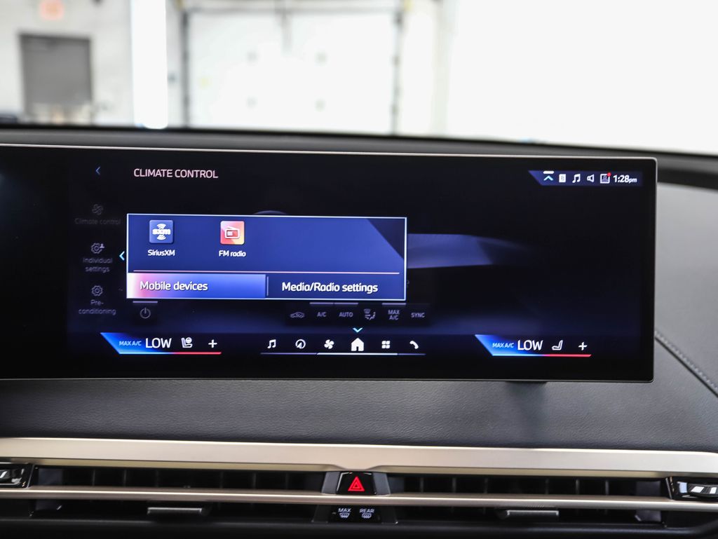 Thumbnail: 2026 BMW iX - 15