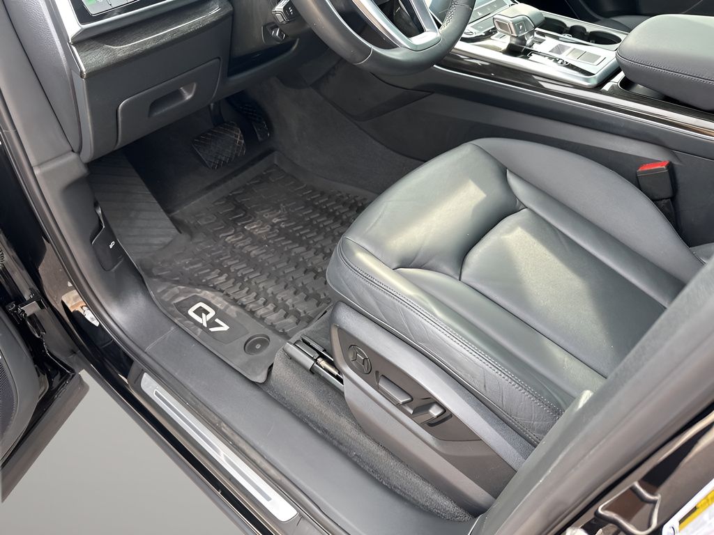 Used Car 2021 Audi Q7  45 Premium Plus For Sale Under $35,000 In Austin, Texas