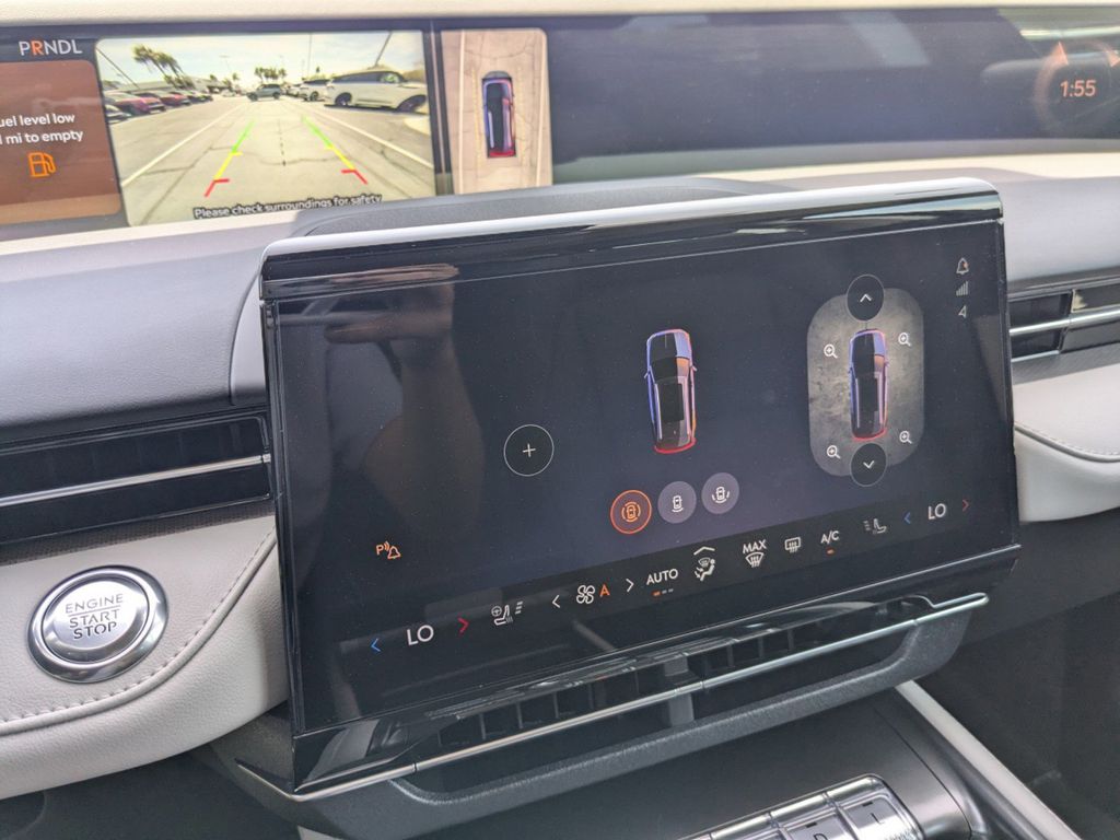 2025 Lincoln Nautilus Hybrid Premiere