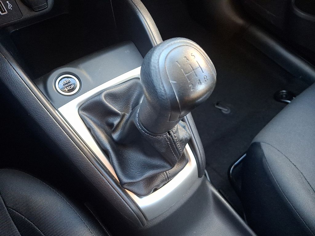 Thumbnail: 2021 Nissan Versa - 14