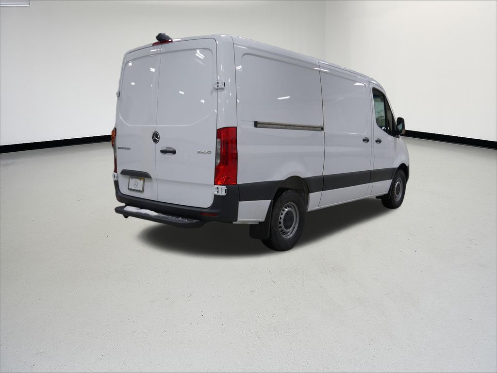 Thumbnail: 2026 Mercedes-Benz Sprinter - 5