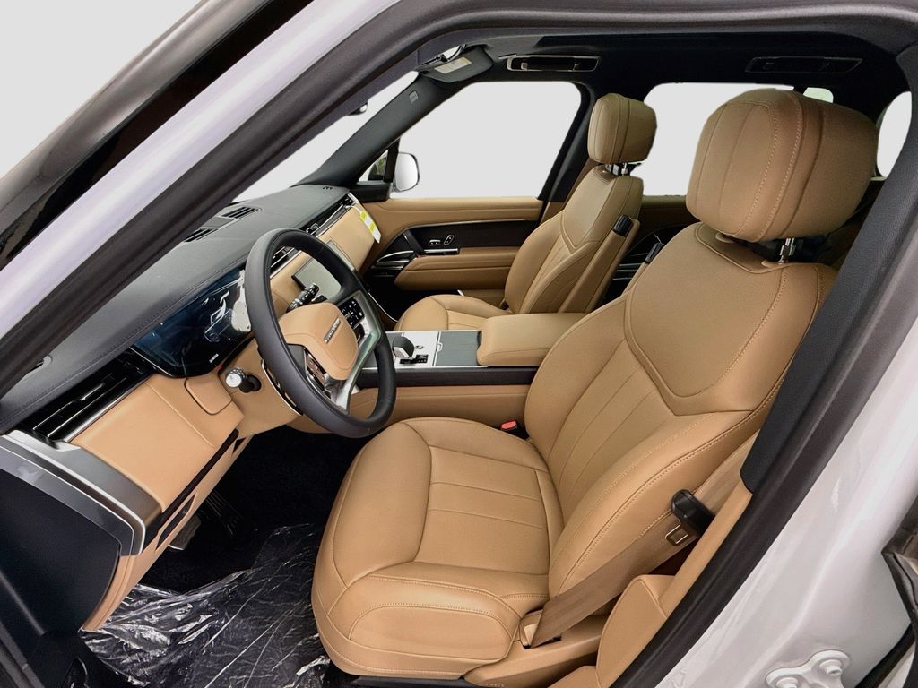 Thumbnail: 2026 Land Rover Range Rover - 19