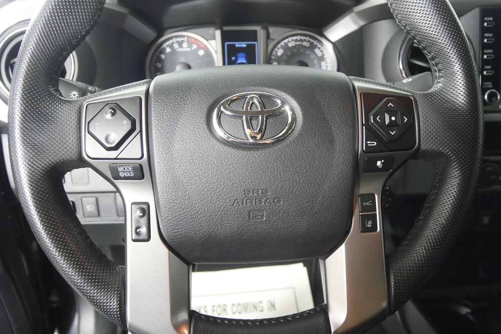 Thumbnail: 2022 Toyota Tacoma - 19