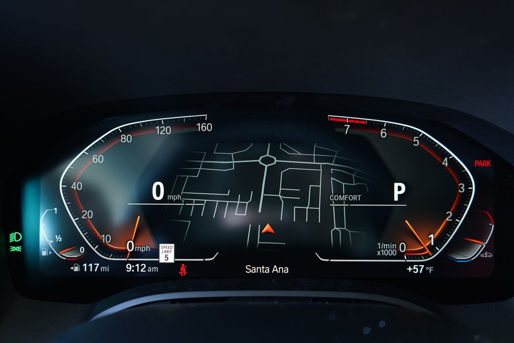 Thumbnail: 2026 BMW 8 Series - 16