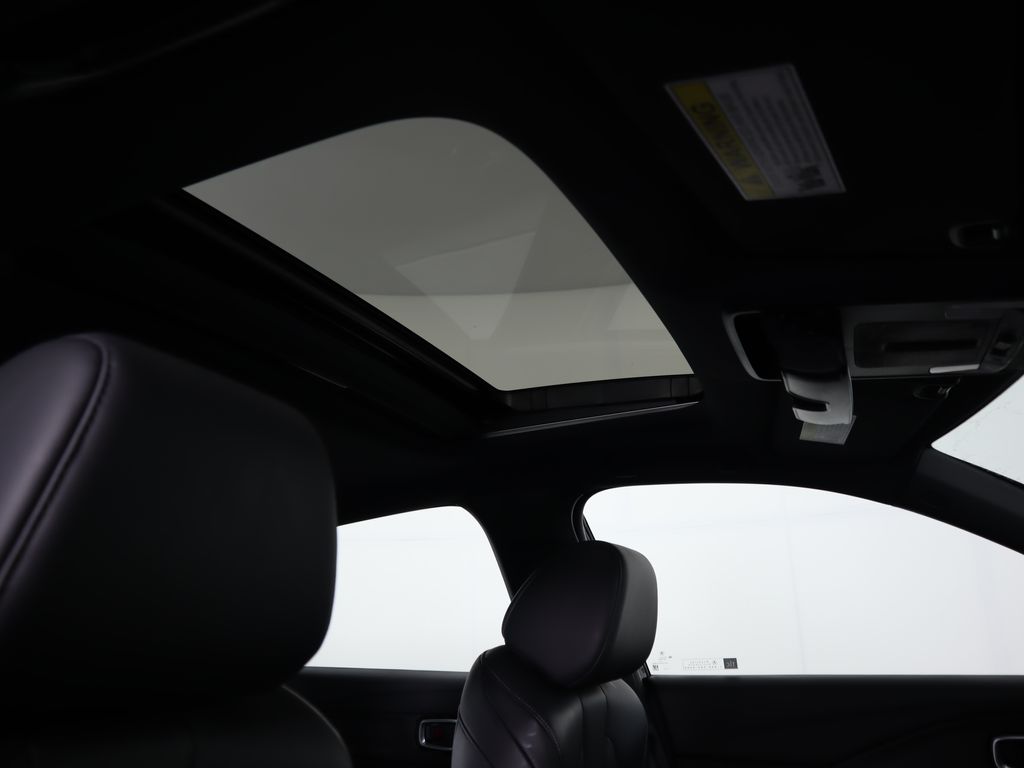 Thumbnail: 2023 Acura Integra - 18