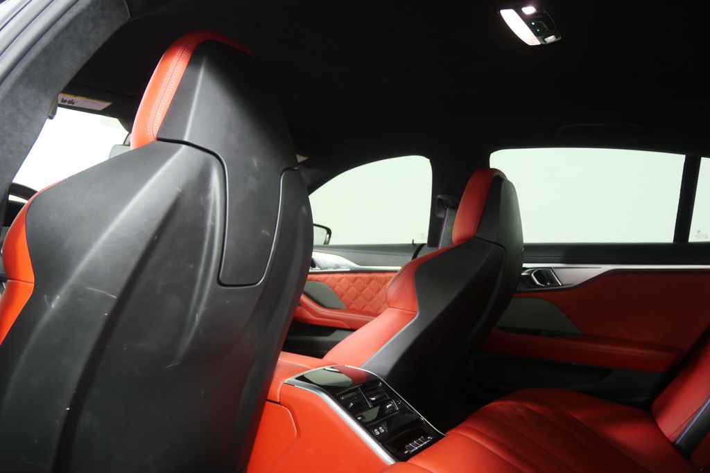 Thumbnail: 2021 BMW M8 - 19