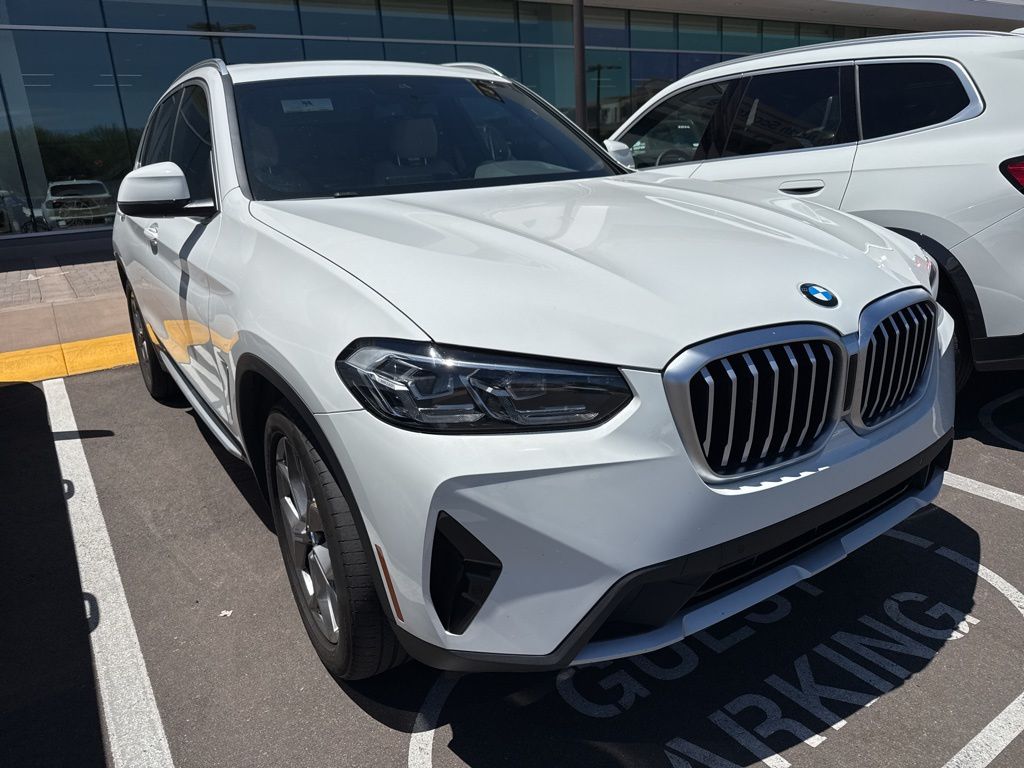 Thumbnail: 2022 BMW X3 - 2